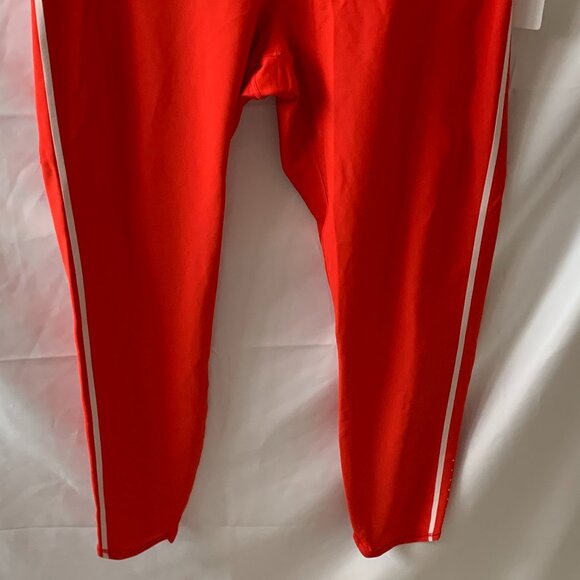 ATHLETA Pacesetter Tipped 7/8 Tight Leggings in Cardinal Red/White Sz LARGE - Picture 3 of 6